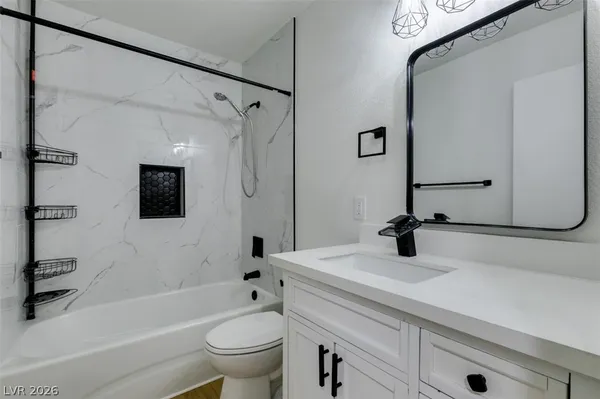 $1,295 | 5701 Smoke Ranch Road, Unit C, Las Vegas, NV 89108