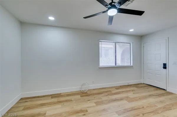 $1,295 | 5701 Smoke Ranch Road, Unit C, Las Vegas, NV 89108