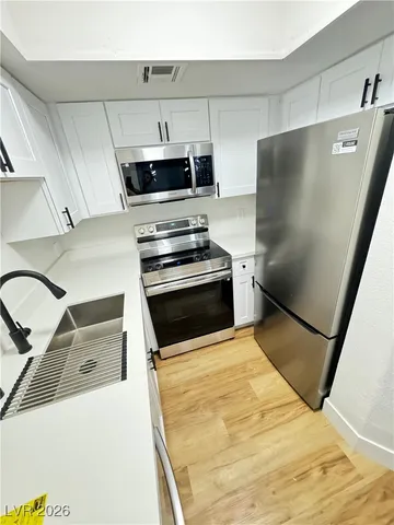 $1,445 | 5701 Smoke Ranch Road, Unit C, Las Vegas, NV 89108
