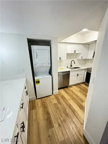 $1,445 | 5701 Smoke Ranch Road, Unit C, Las Vegas, NV 89108