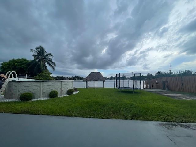 7871 Northwest 181st Street Hialeah, FL 33015 - Photo 19 of 25