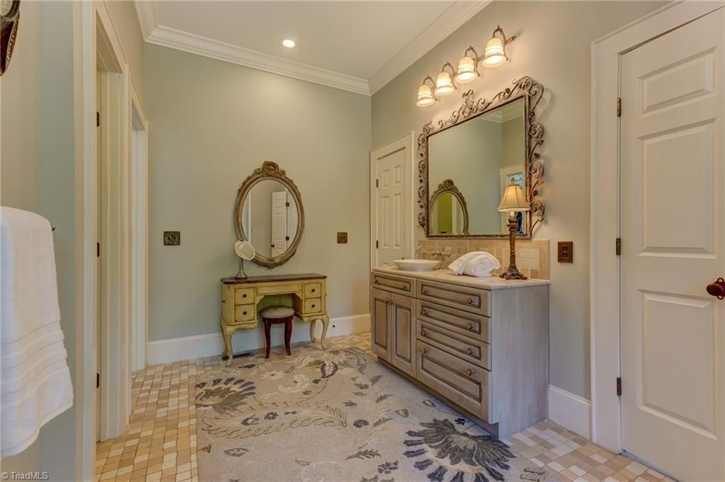 4501 Kendale Road High Point, NC 27265 - Photo 40 of 50