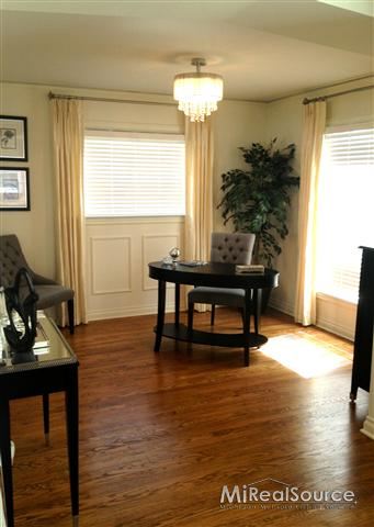 1536 Hampton Road Grosse Pointe, MI 48236 - Photo 10 of 30 31144105-9.JPG