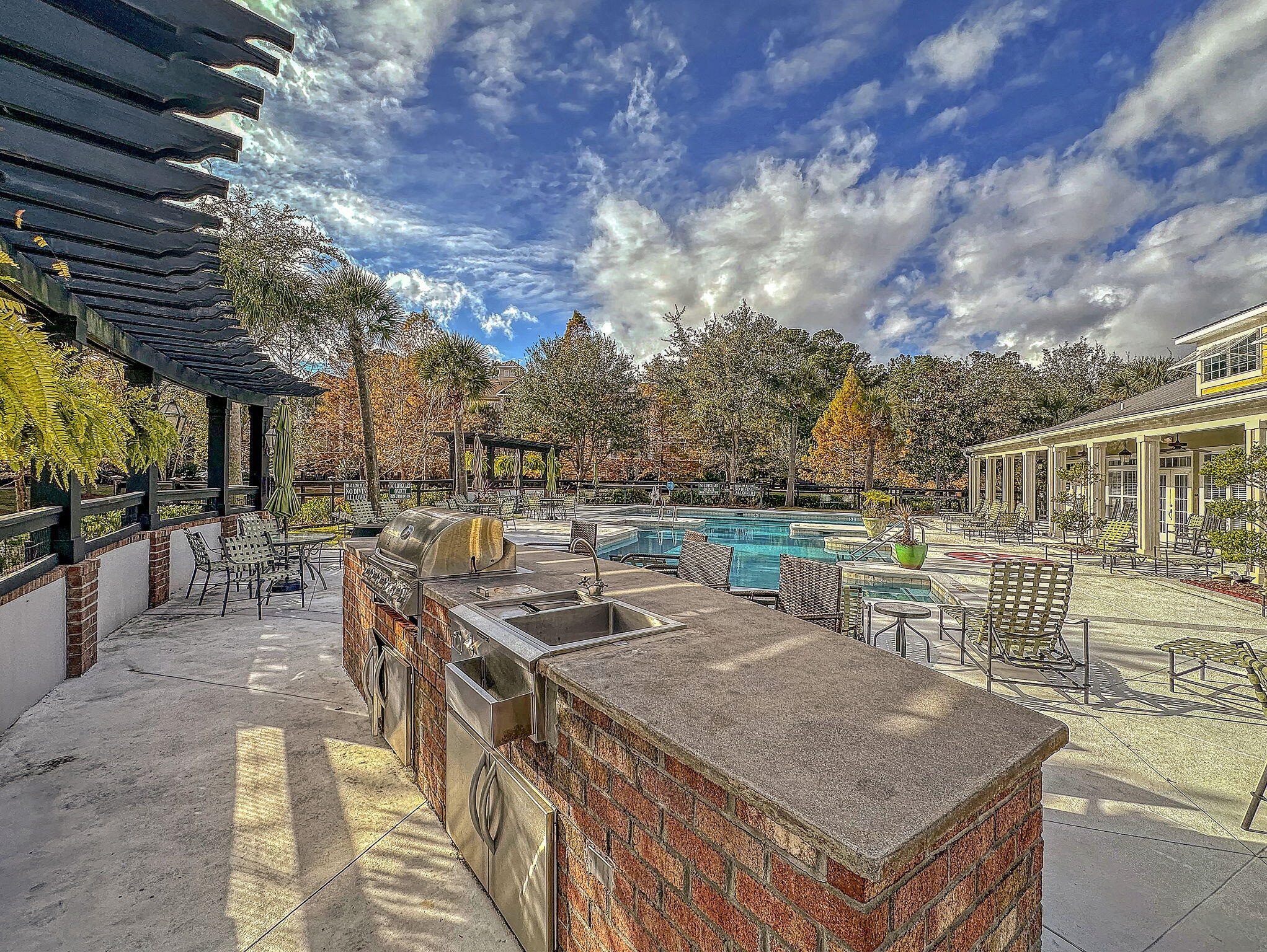 1410 Basildon Road Mount Pleasant, SC 29466 - Photo 51 of 63 Community Grill Area
