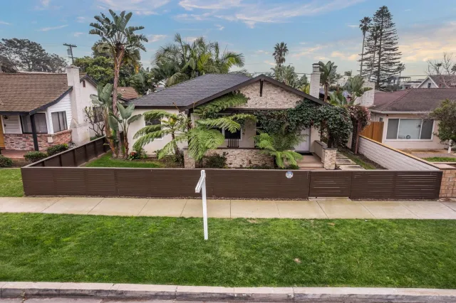 $2,495,000 | 1067 Oliver Avenue, San Diego, CA 92109