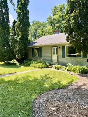 $2,500 | 222 South Midvale Boulevard, Madison, WI 53705