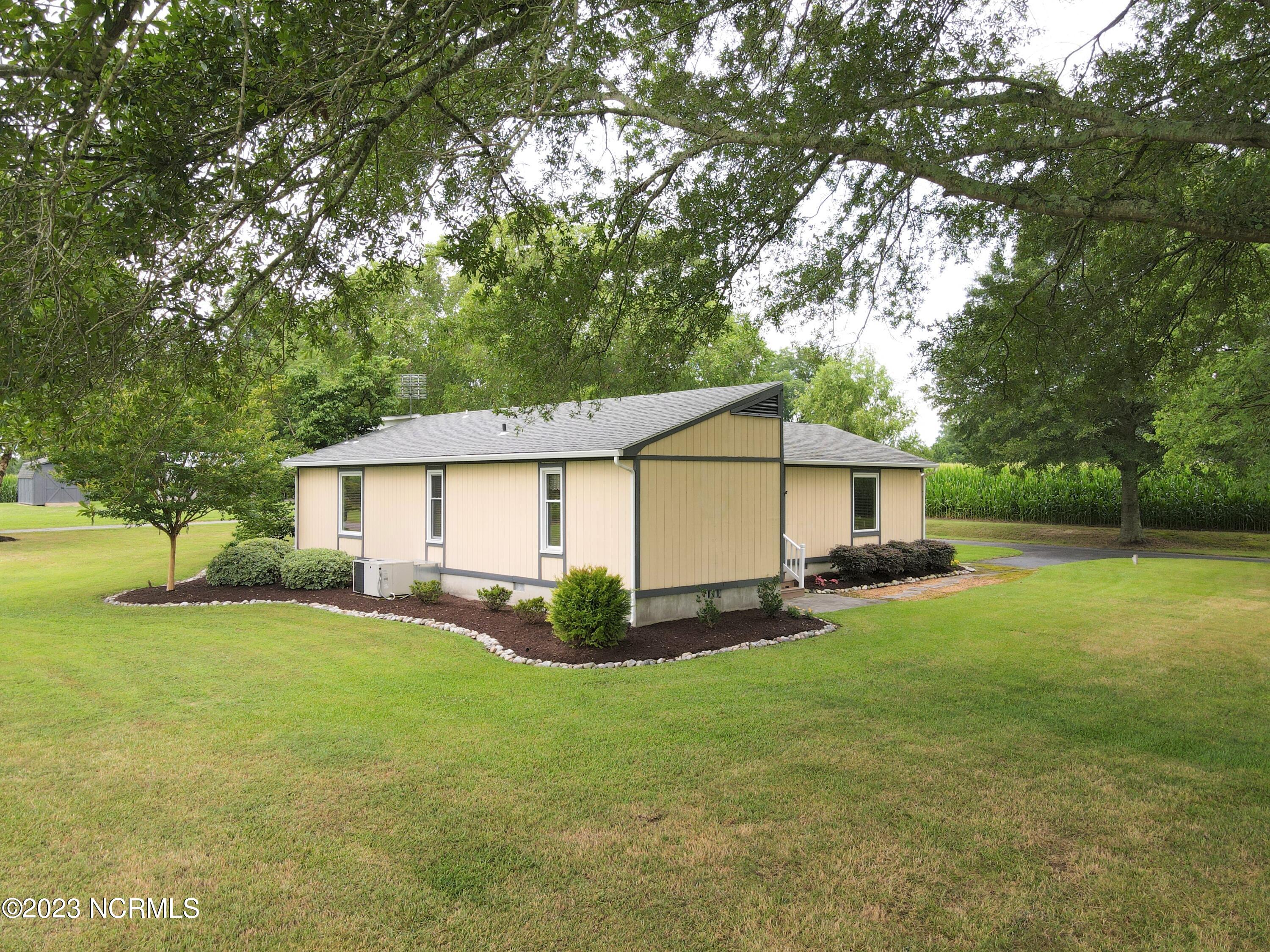 302 Harrell Church Road Gatesville, NC 27938 - Photo 30 of 38 Side View 3