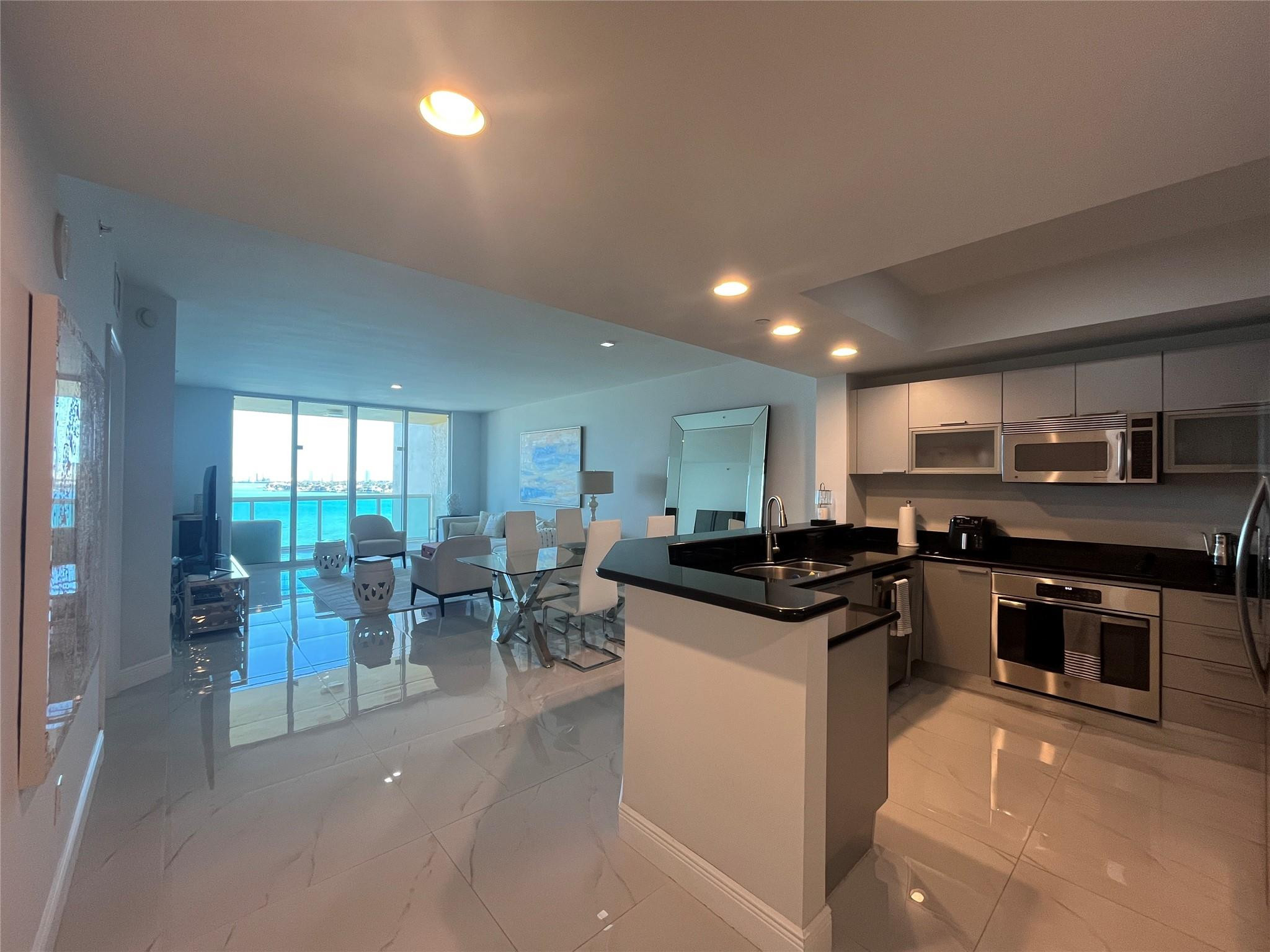 2650 Lake Shore Drive, Unit 803 Riviera Beach, FL 33404 - Photo 16 of 32 Photo 16