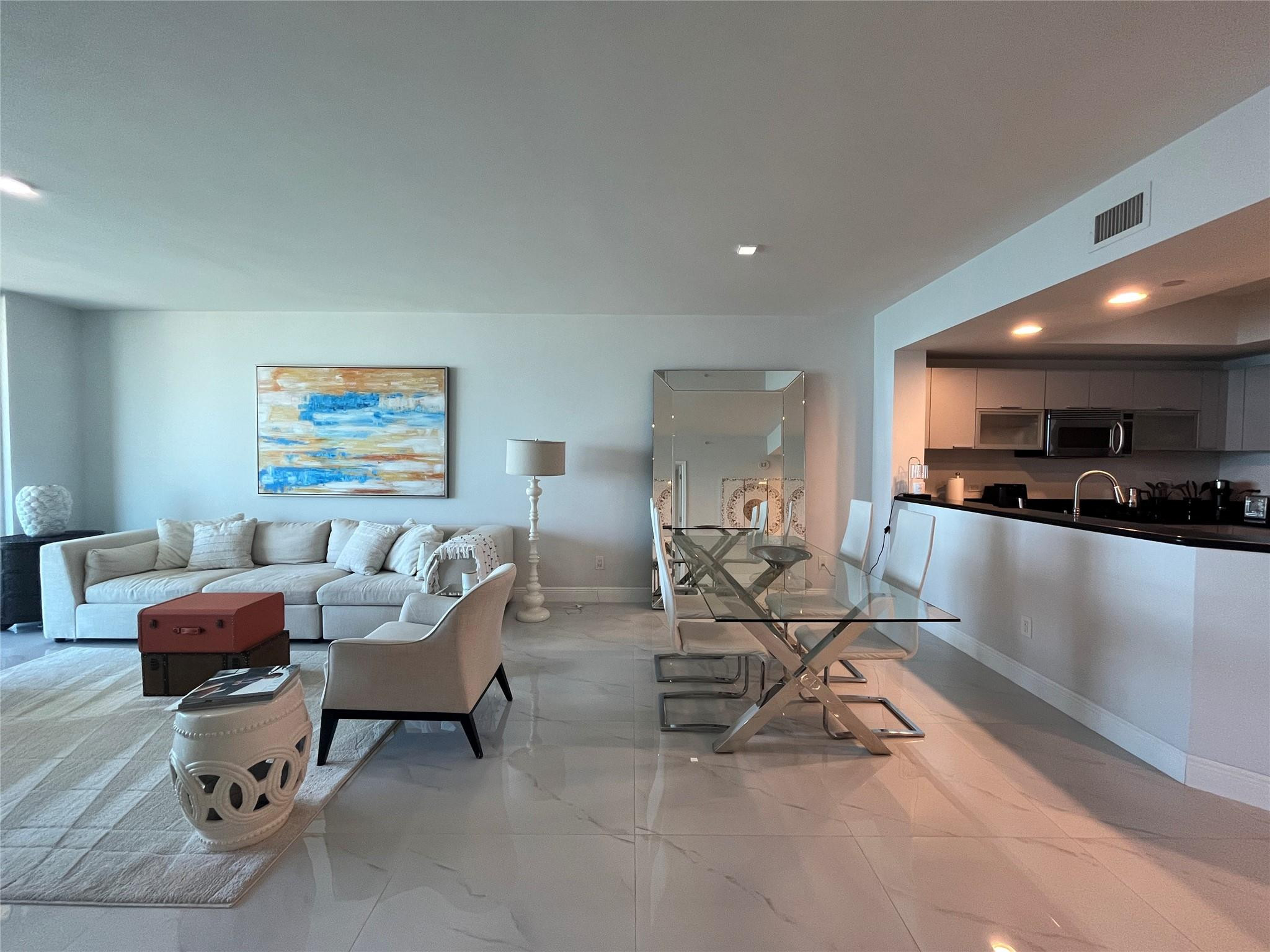 2650 Lake Shore Drive, Unit 803 Riviera Beach, FL 33404 - Photo 18 of 32 Photo 18