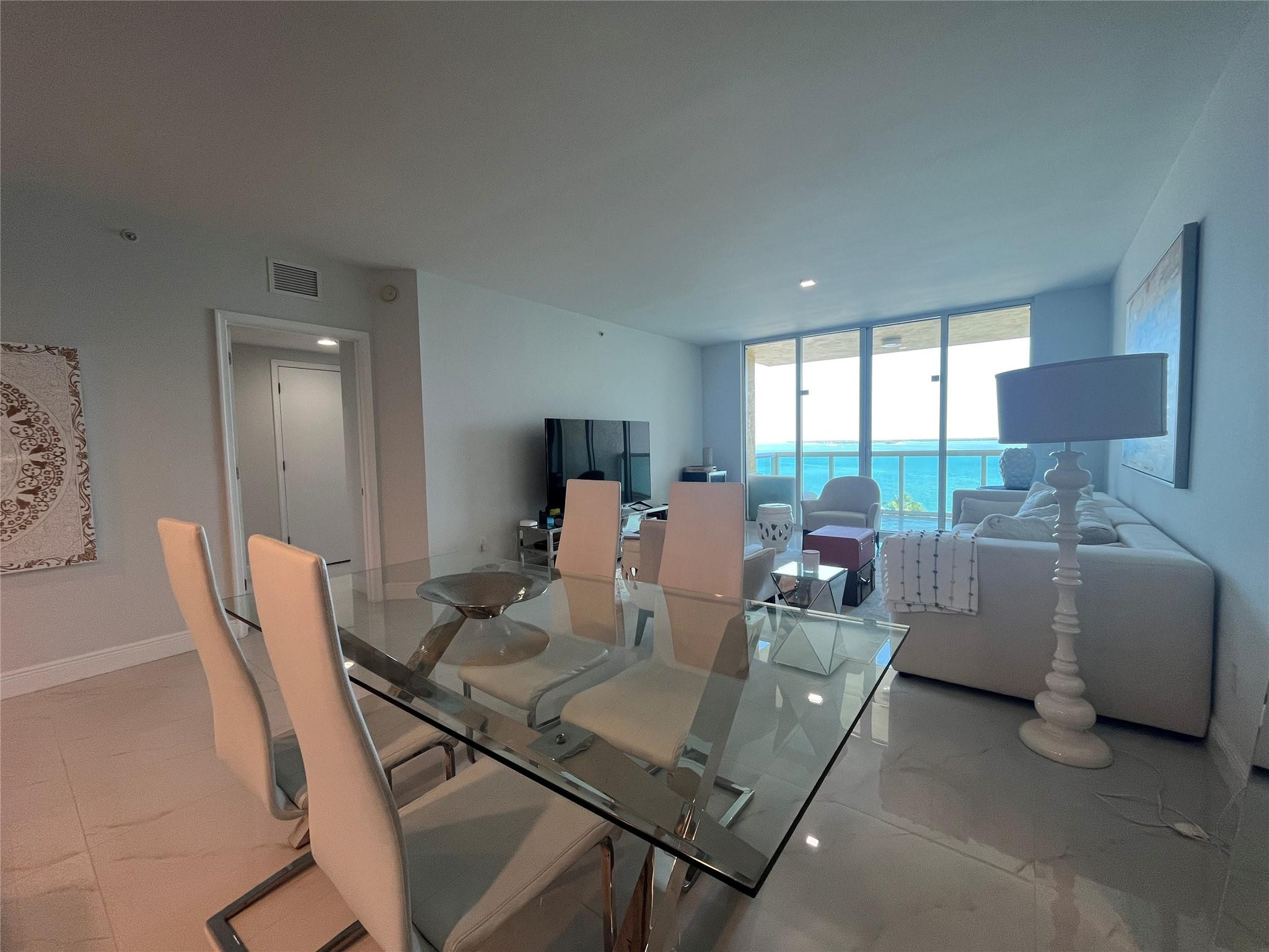2650 Lake Shore Drive, Unit 803 Riviera Beach, FL 33404 - Photo 20 of 32 Photo 20