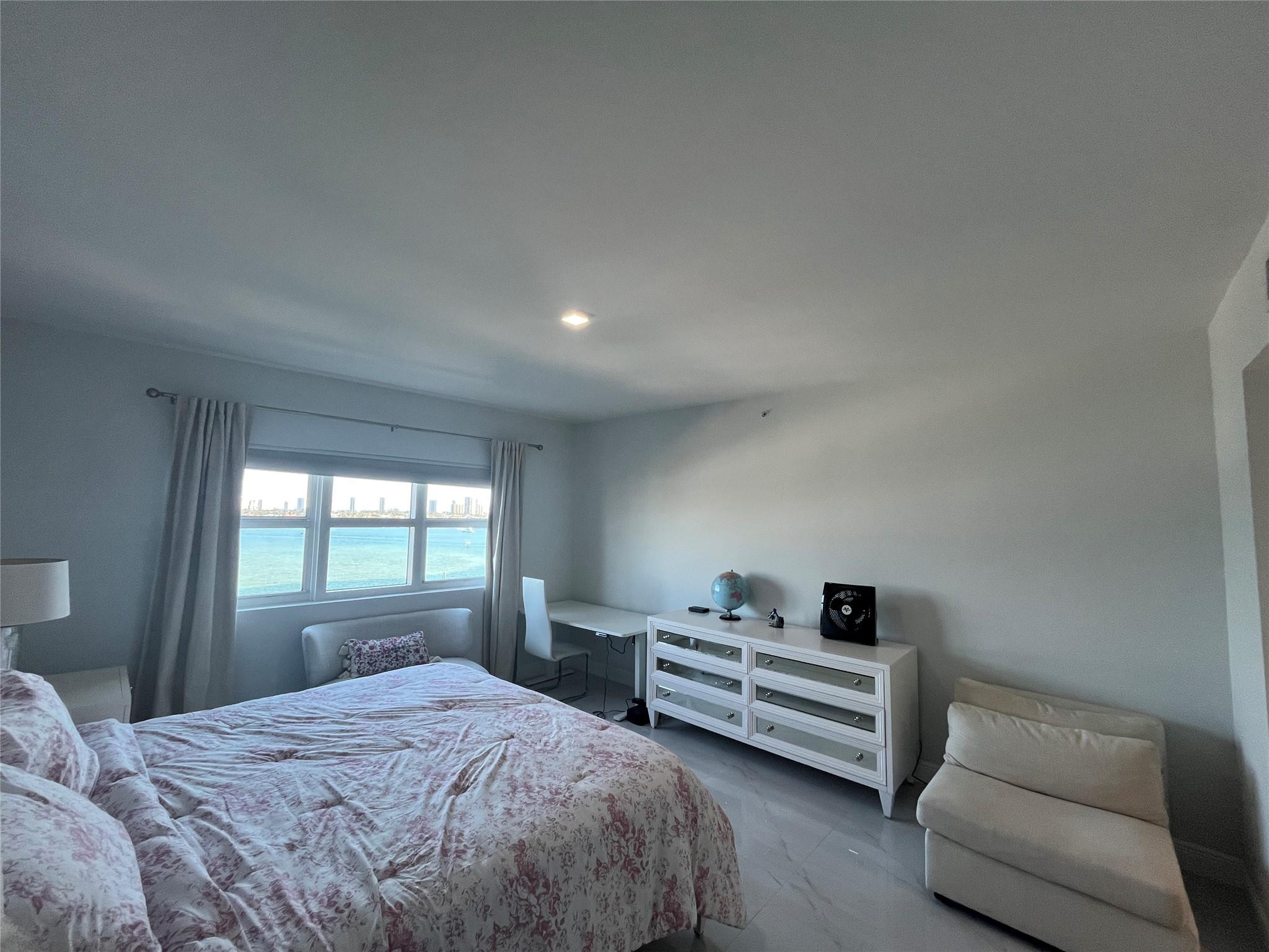2650 Lake Shore Drive, Unit 803 Riviera Beach, FL 33404 - Photo 26 of 32 Photo 26