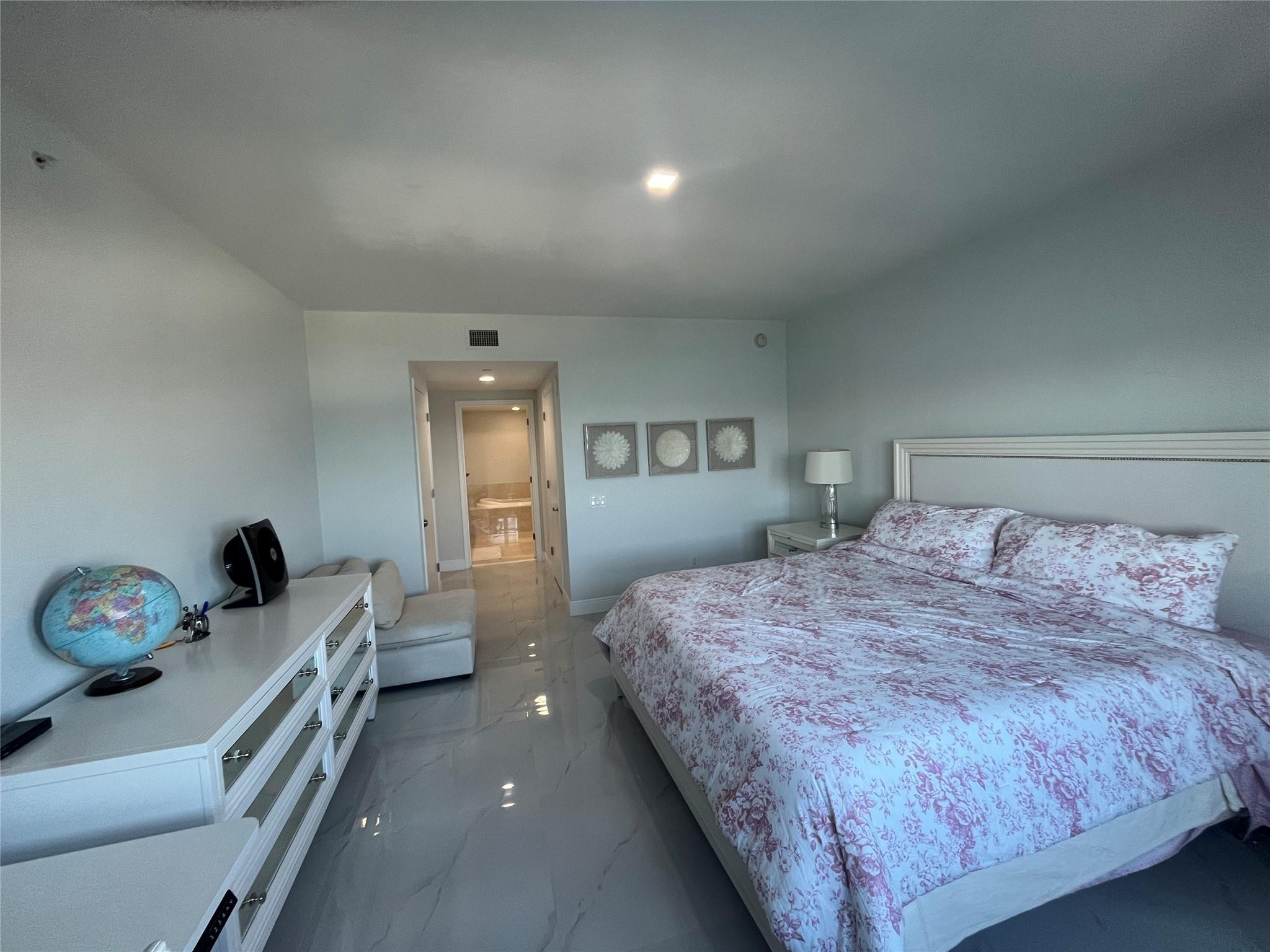2650 Lake Shore Drive, Unit 803 Riviera Beach, FL 33404 - Photo 28 of 32 Photo 28
