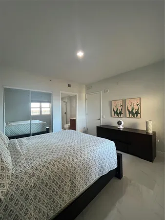 $5,000 | 2650 Lake Shore Drive, Unit 803, Riviera Beach, FL 33404