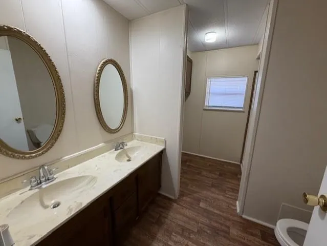 $950 | 512 Elm Street, Paradise, TX 76073