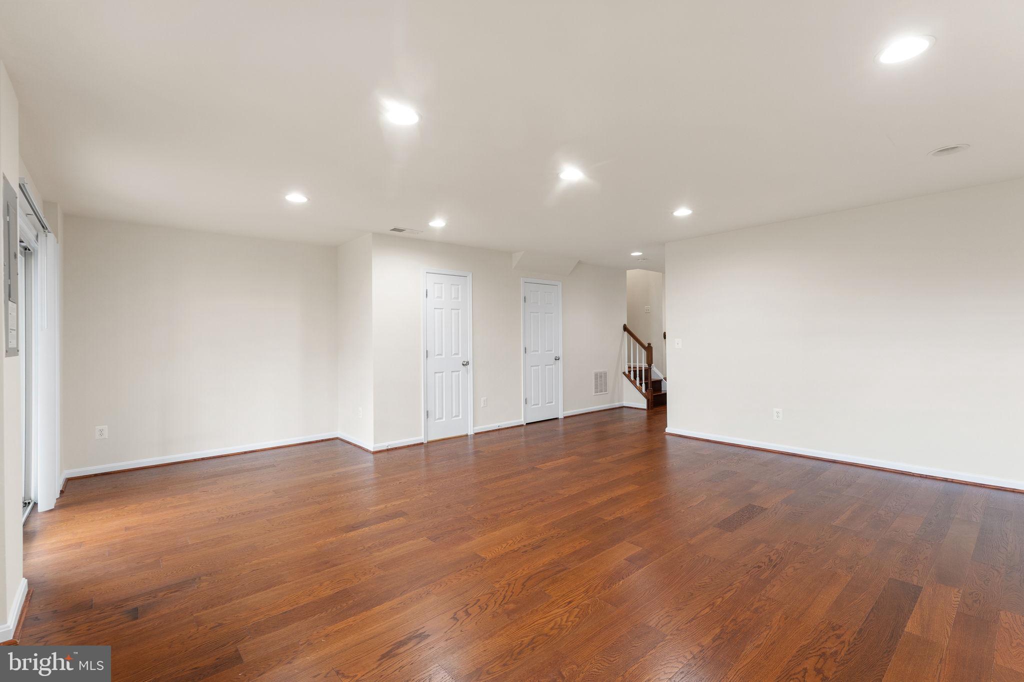 42599 Chisholm Drive Broadlands, VA 20148 - Photo 8 of 47