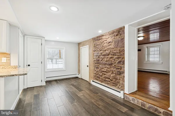 a view of livingroom with hardwood