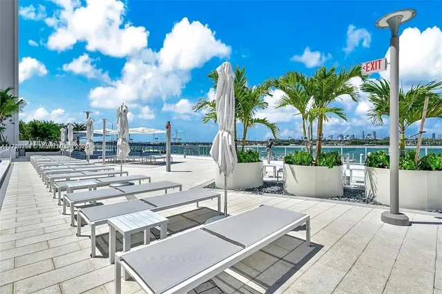 $689,000 | 1000 West Avenue, Unit BS107, Miami Beach, FL 33139