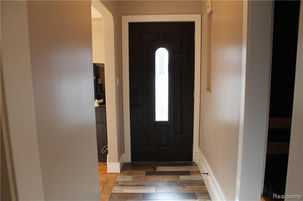 29204 Utley Road Farmington Hills, MI 48334 - Photo 24 of 52