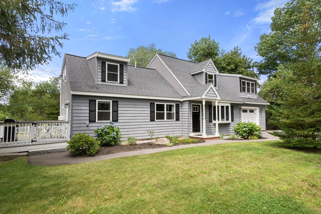 391 Concord Road Billerica, MA 01821 - Photo 1 of 42