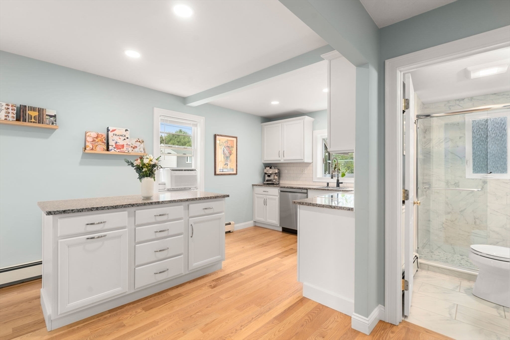 391 Concord Road Billerica, MA 01821 - Photo 14 of 42