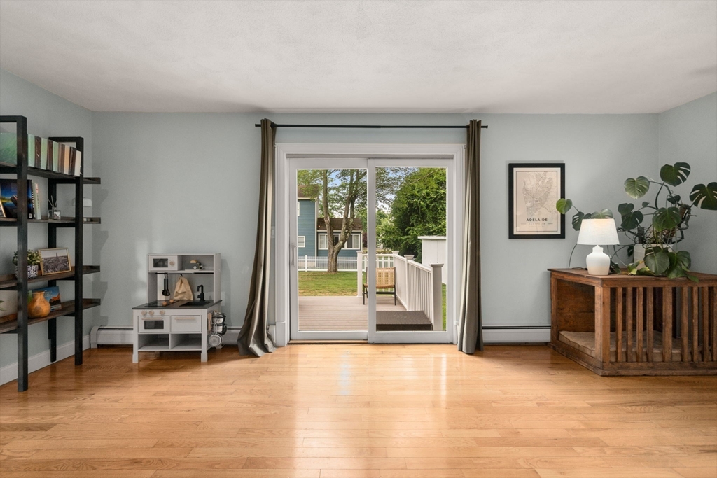 391 Concord Road Billerica, MA 01821 - Photo 8 of 42