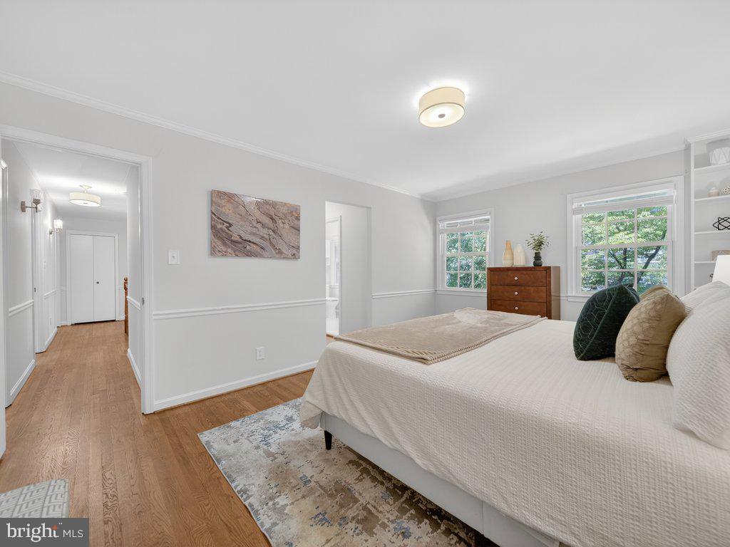 12628 St James Road Rockville, MD 20850 - Photo 26 of 64 Primary Bedroom