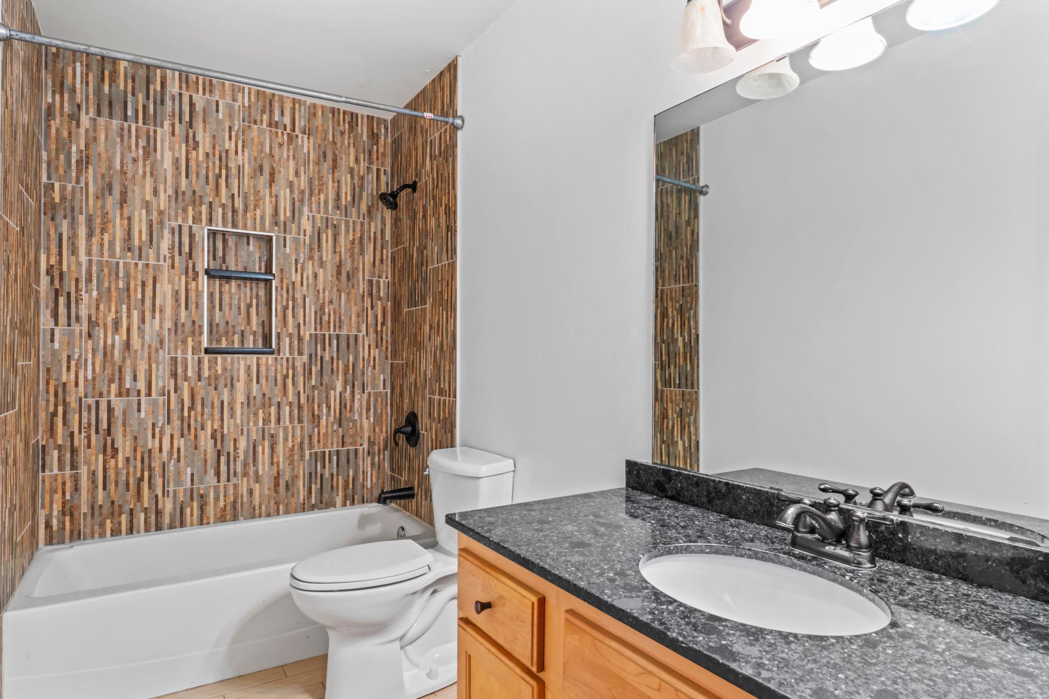 826 Northland Place Rochester, MN 55906 - Photo 18 of 36
