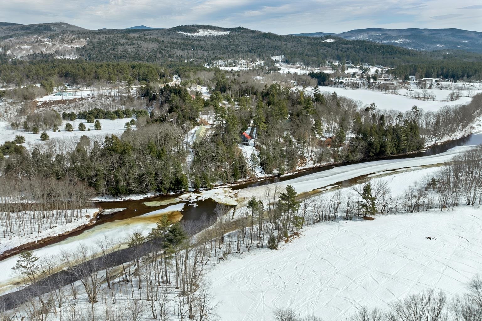 60 Northpointe Road Thornton, NH 03285 - Photo 37 of 39