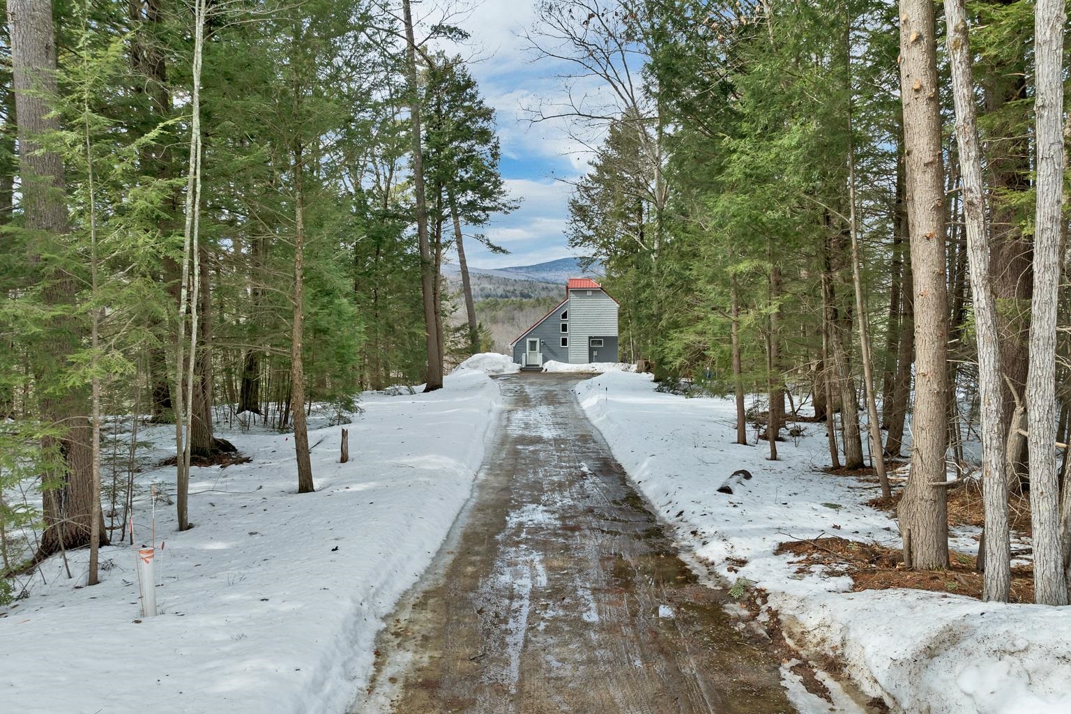 60 Northpointe Road Thornton, NH 03285 - Photo 4 of 39