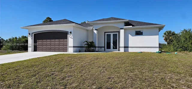 $2,000 | 4706 6th Street West, Lehigh Acres, FL 33971