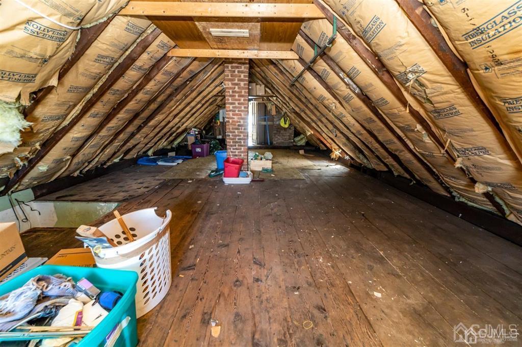 28 Niles Street Elizabeth, NJ 07202 - Photo 29 of 35 a view of outdoor space and deck