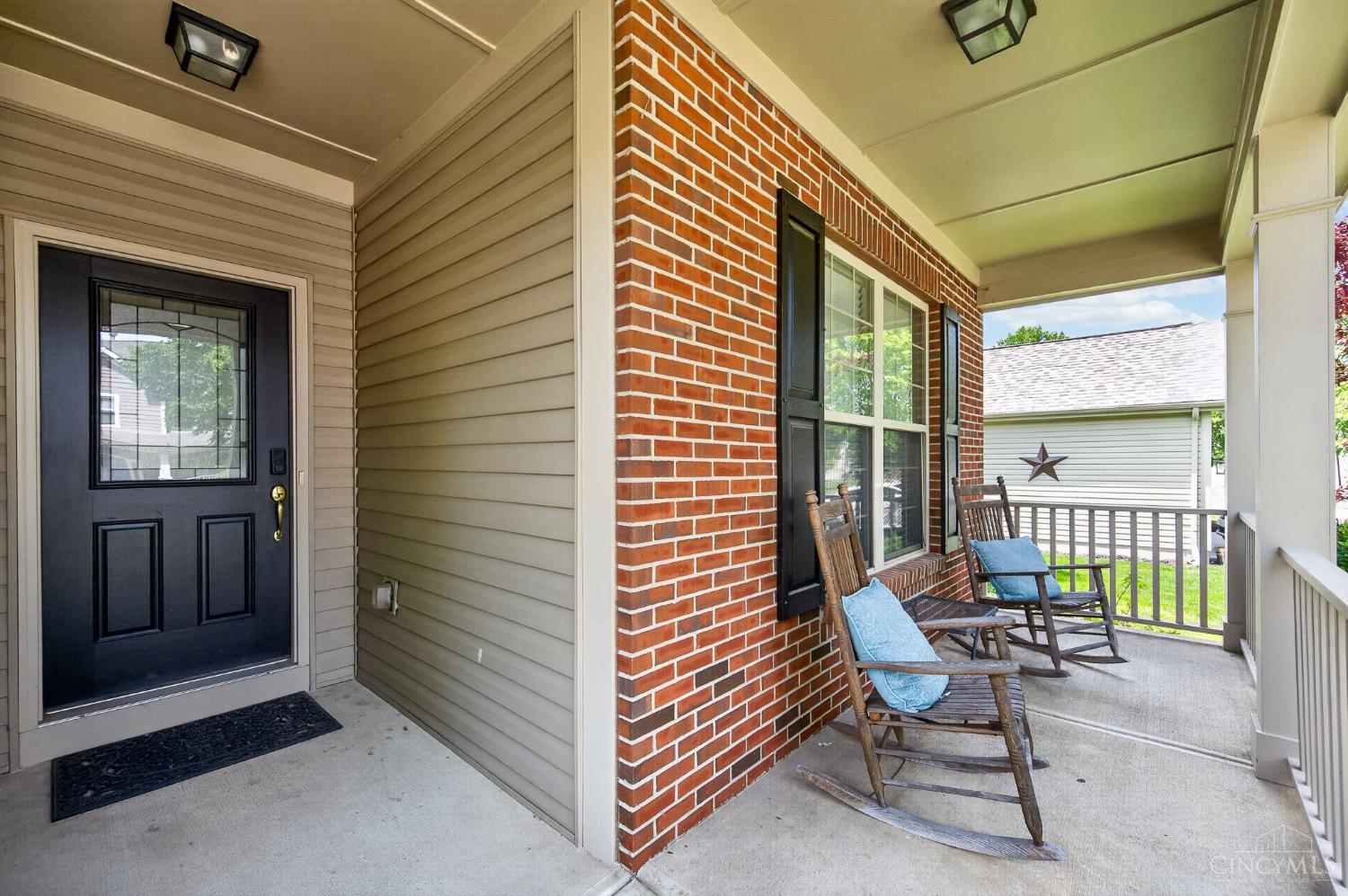 218 Heffron Circle Maineville, OH 45039 - Photo 4 of 59