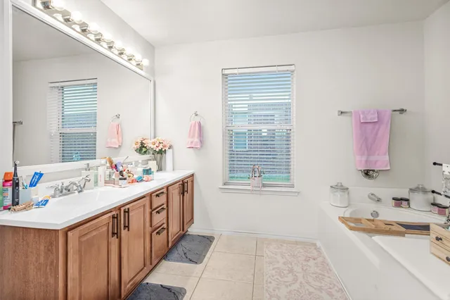 $2,400 | 30406 Mesa Valley Drive, Spring, TX 77386