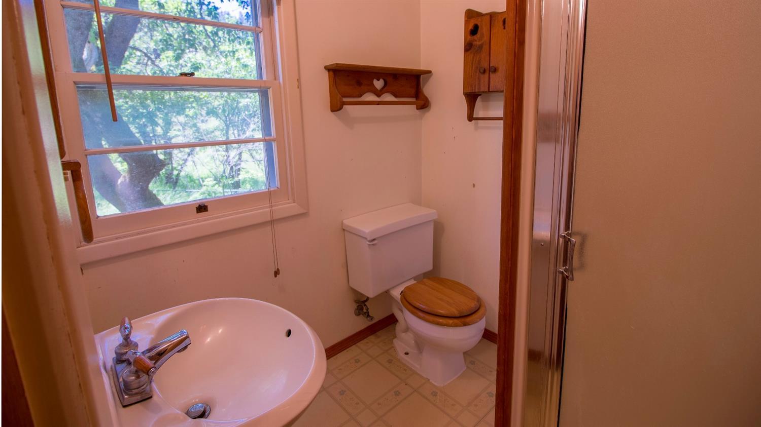 4133 Old Stage Road Central Point, OR 97502 - Photo 14 of 35 Additional Photo
