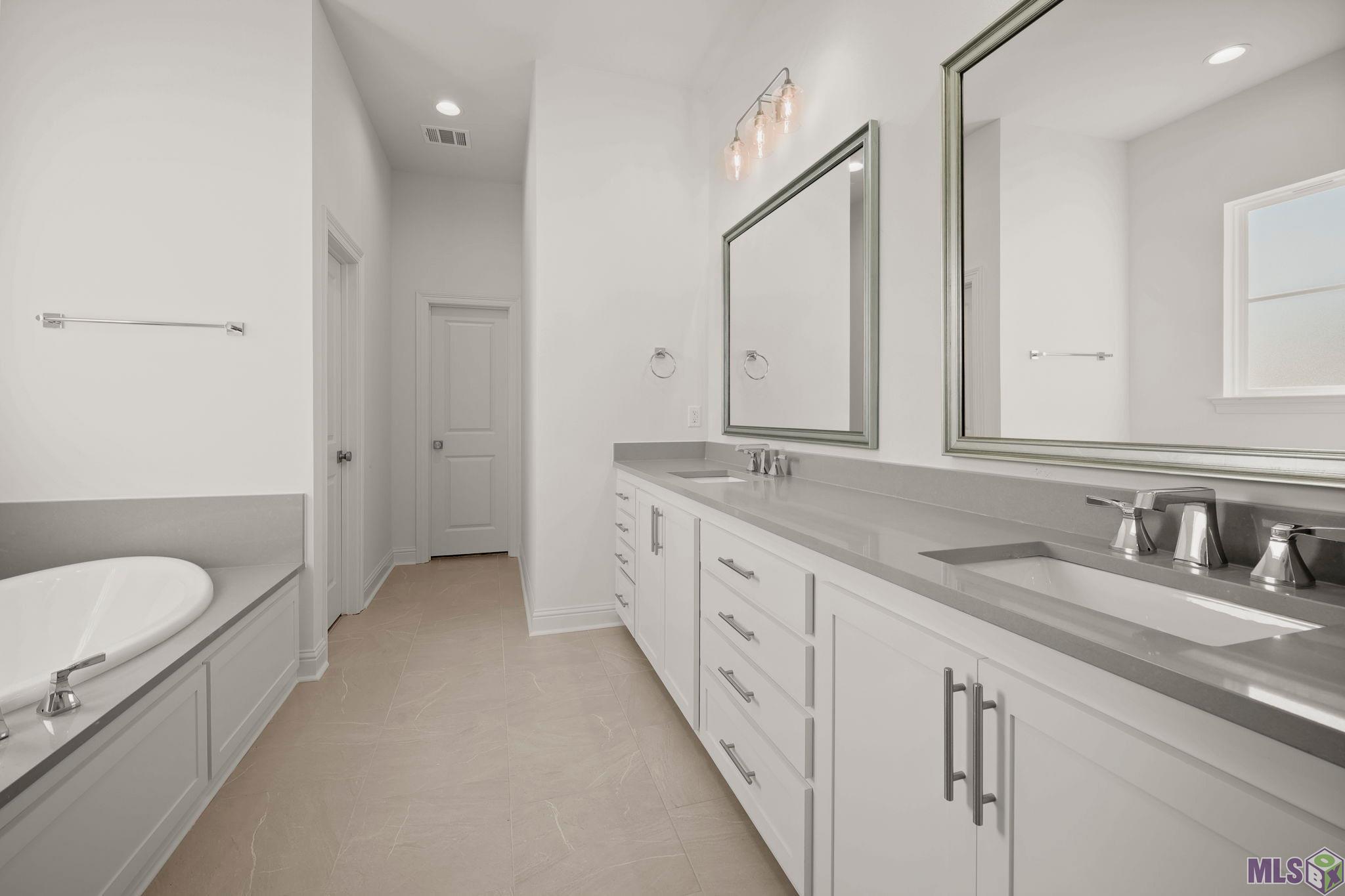 205 Queens Way Thibodaux, LA 70301 - Photo 11 of 26