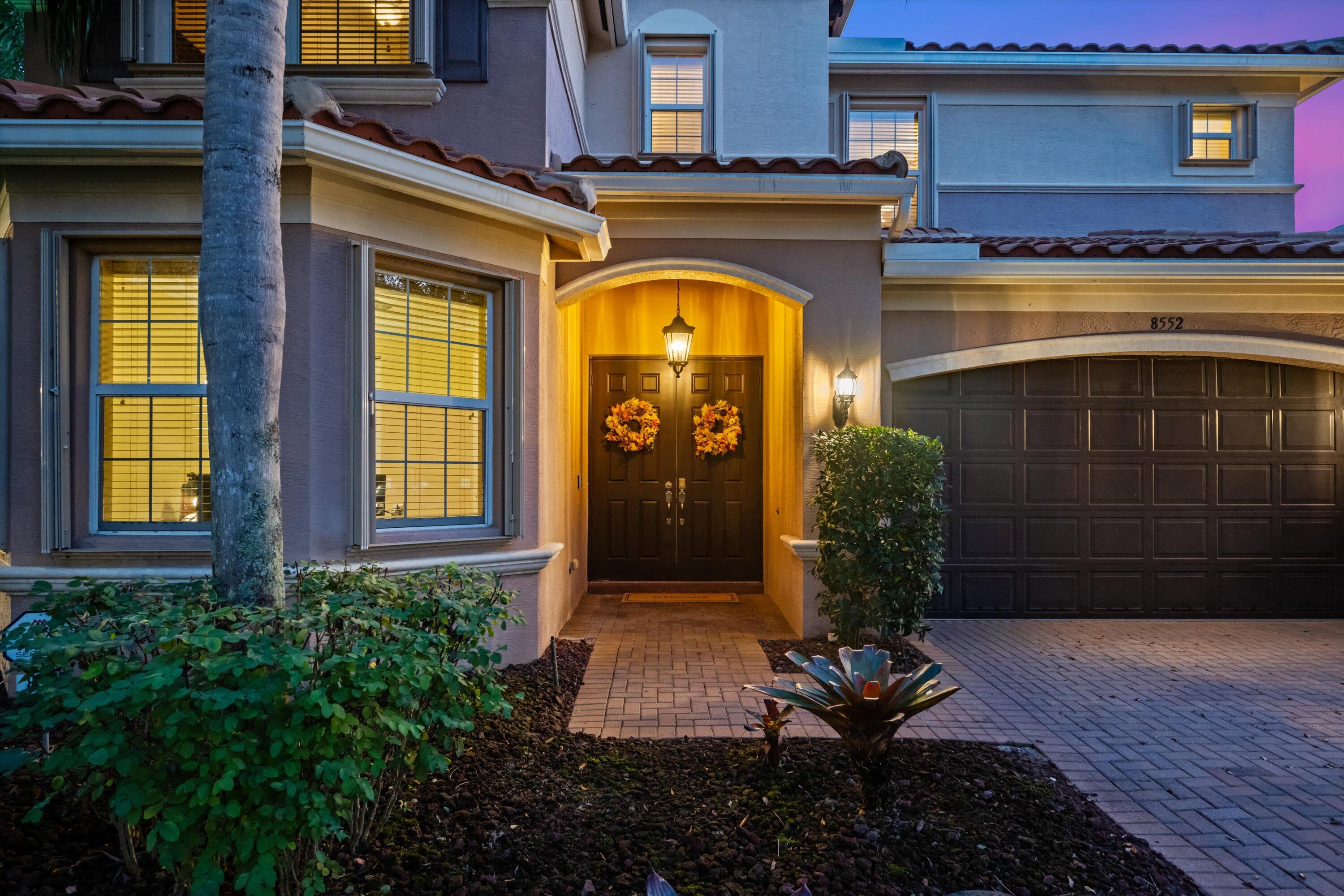 8552 Briar Rose Point Boynton Beach, FL 33473 - Photo 3 of 54 Twilight