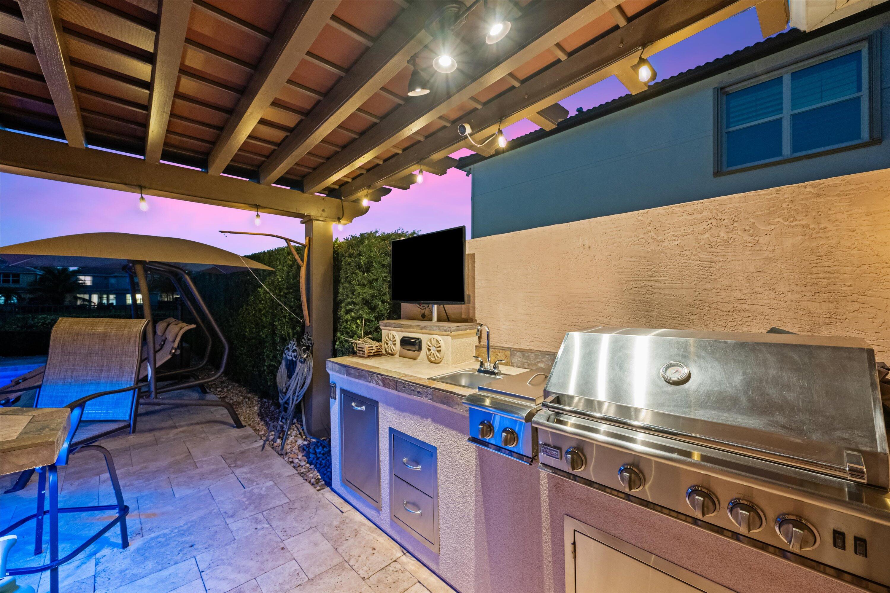 8552 Briar Rose Point Boynton Beach, FL 33473 - Photo 35 of 54 Outdoor Kitchen