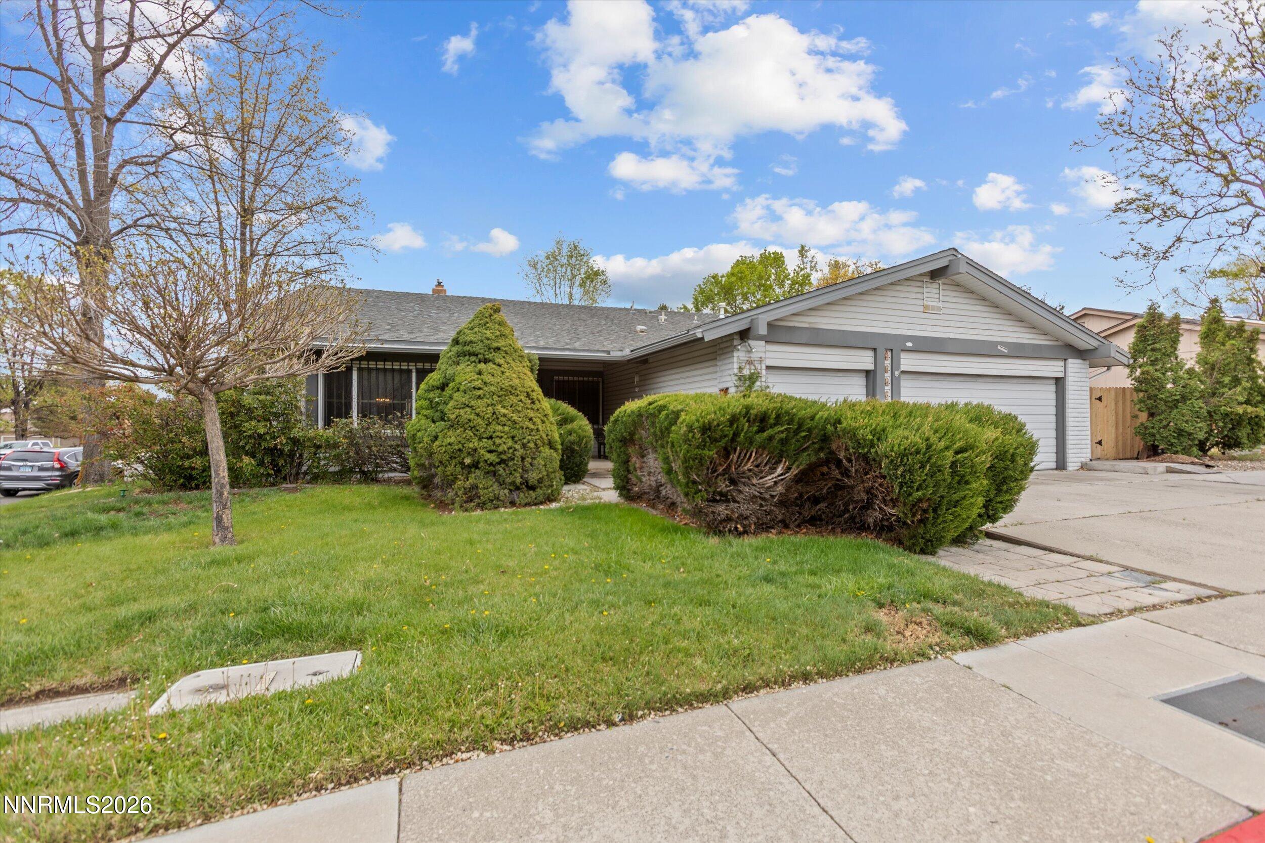 4960 Lakeside Drive Reno, NV 89509 - Photo 3 of 41 03-0Y7A6261