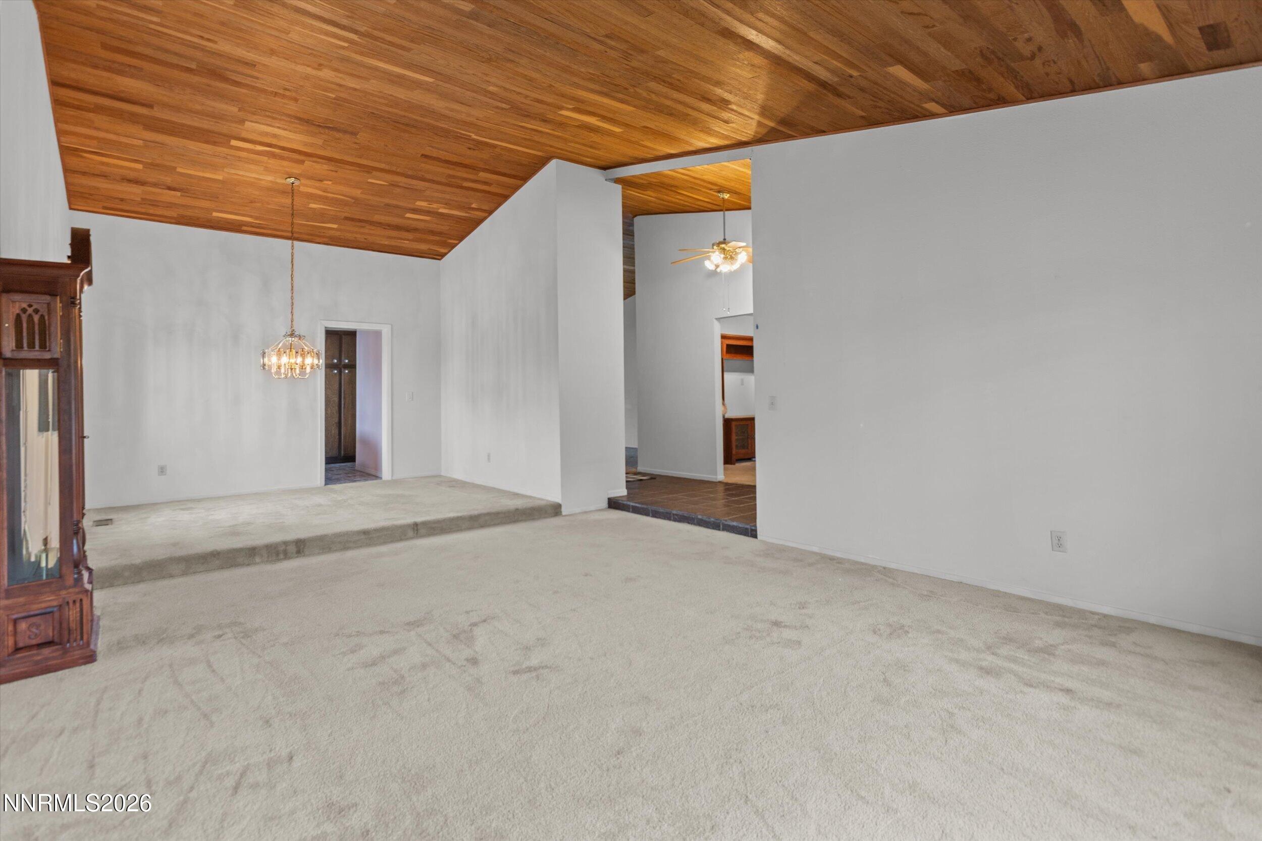 4960 Lakeside Drive Reno, NV 89509 - Photo 7 of 41 07-0Y7A6159