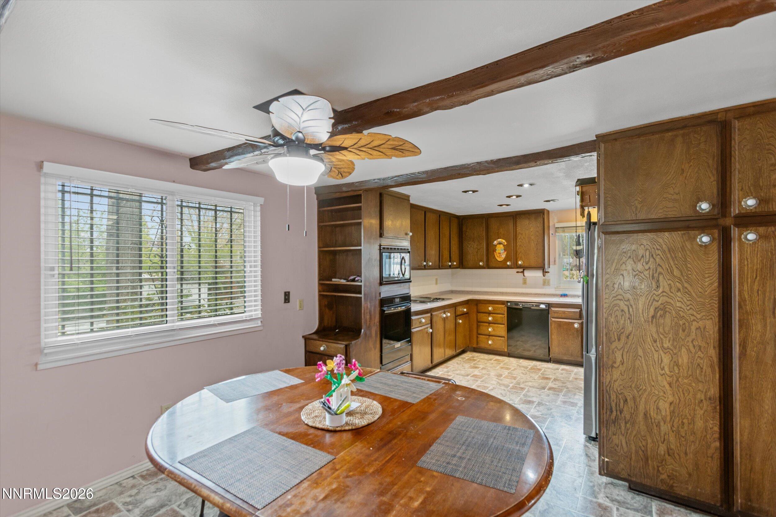 4960 Lakeside Drive Reno, NV 89509 - Photo 10 of 41 10-0Y7A6171