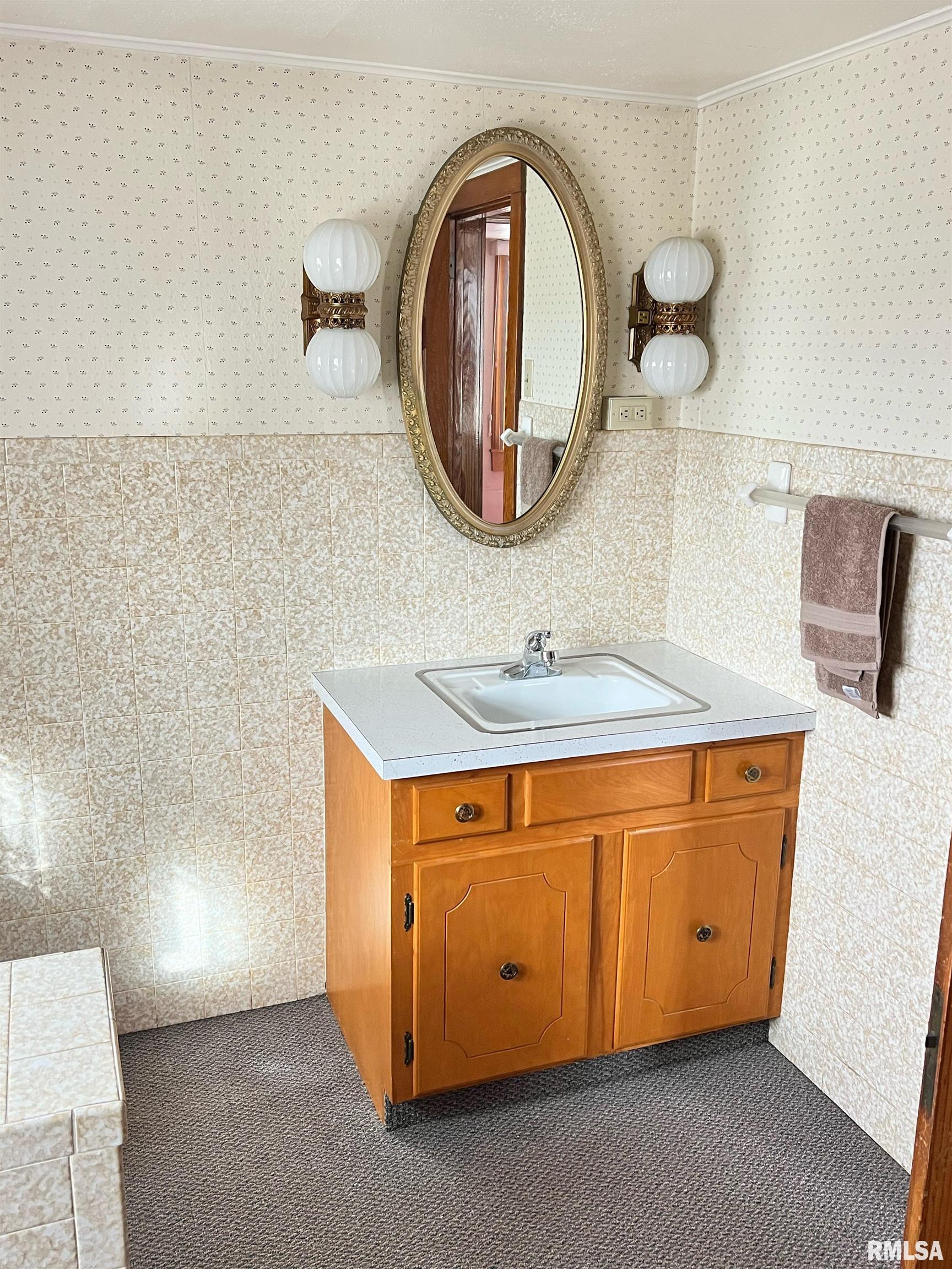 102 Creek Road Calamus, IA 52729 - Photo 23 of 27 Gallery Image 23