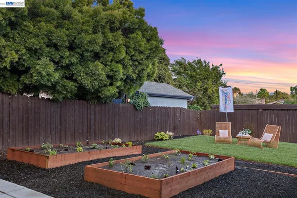 $545,000 | 2242 39th Avenue, Oakland, CA 94601