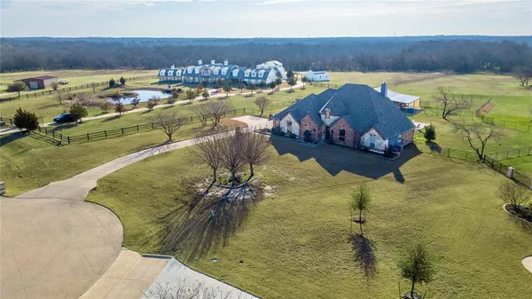 $785,000 | 845 Horseshoe Bend, Royse City, TX 75189
