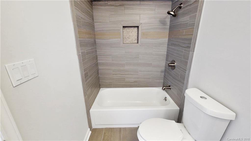 5001 Sharon Road, Unit E Charlotte, NC 28210 - Photo 13 of 20 Gallery Image 13