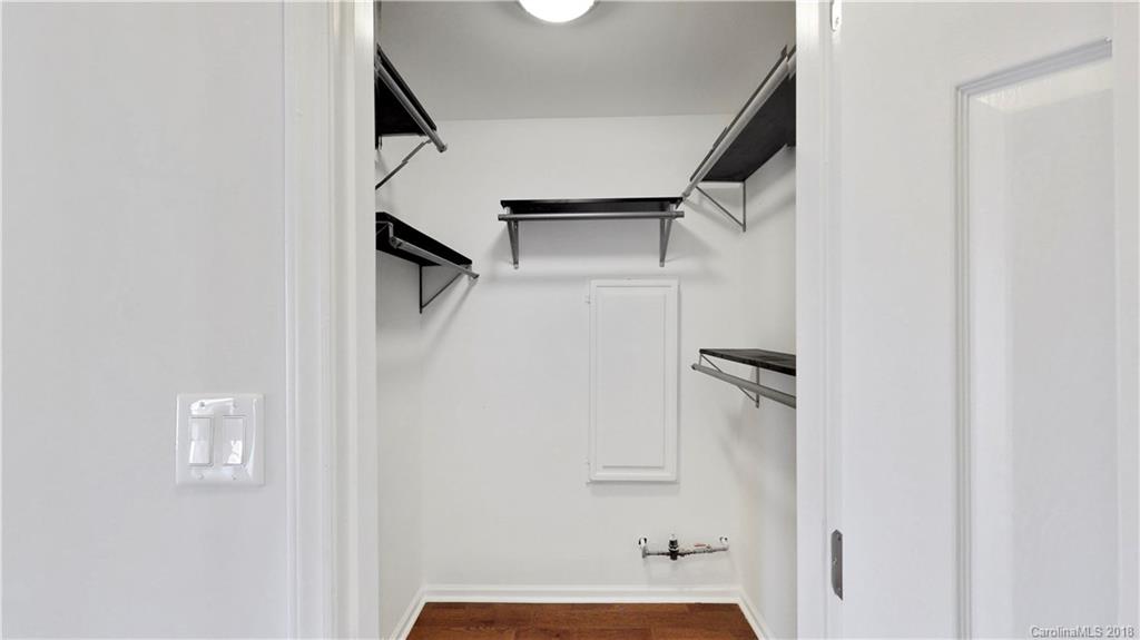 5001 Sharon Road, Unit E Charlotte, NC 28210 - Photo 18 of 20 Gallery Image 18