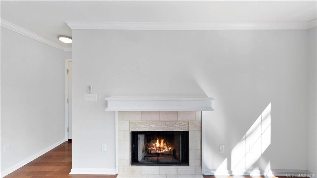 5001 Sharon Road, Unit E Charlotte, NC 28210 - Photo 5 of 20 Gallery Image 5