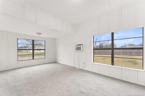 $159,900 | 645 Gulf Street, Lake Charles, LA 70601