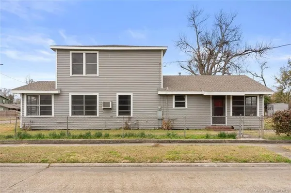 $154,900 | 645 Gulf Street, Lake Charles, LA 70601