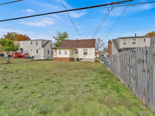 $205,000 | 9822 Zykan Drive, St. Louis, MO 63114