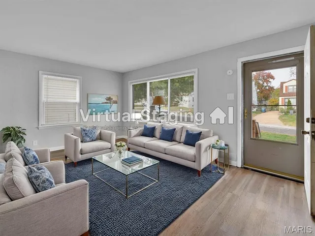 $205,000 | 9822 Zykan Drive, St. Louis, MO 63114